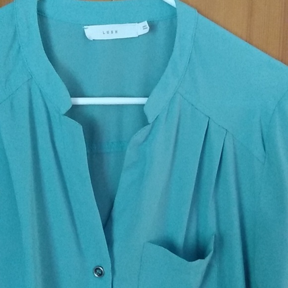 Lush Button Up Dress - Picture 4 of 5